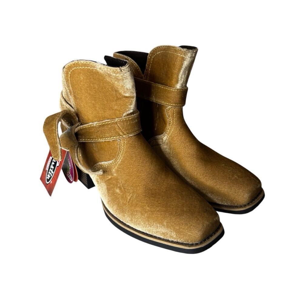 Justin NEW Elana Velvet Square Toe Pull On Womens Tan Velvet Booties size 9